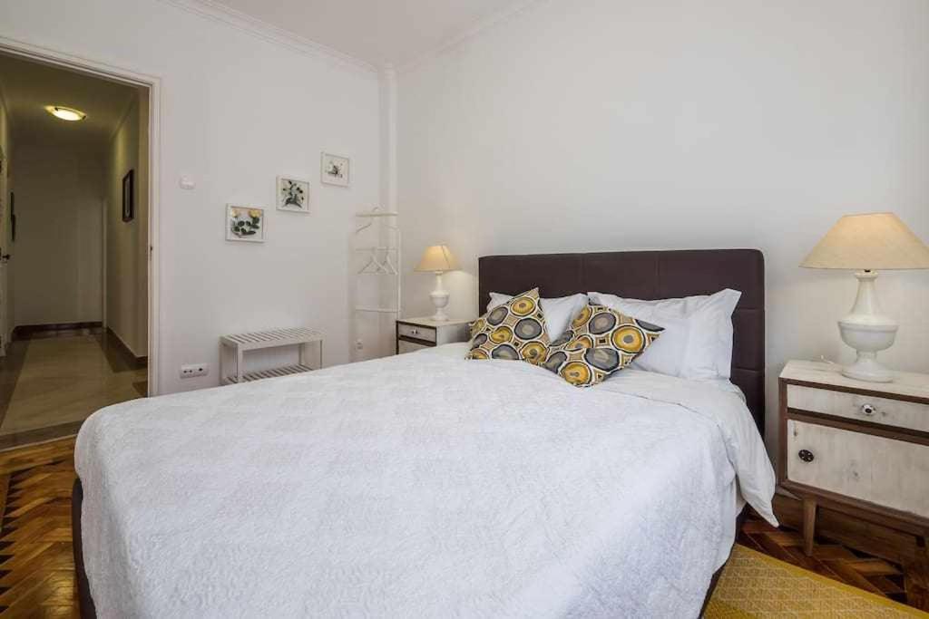 Apart Lisboa Confortavel 2 Quartos Com Terraco Одивелаш Экстерьер фото